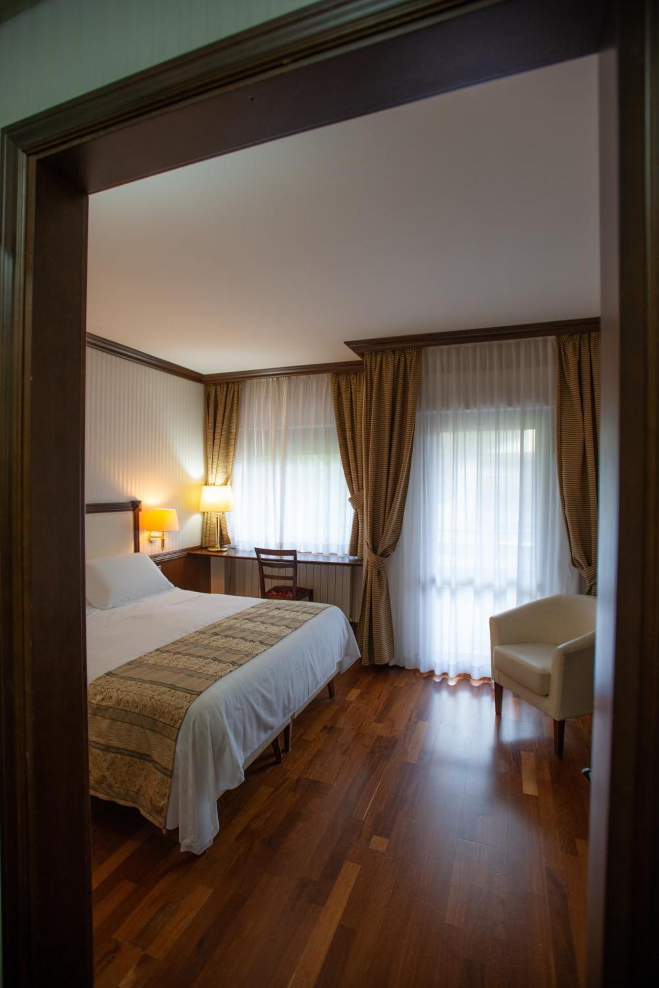 Hotel Corona & Spa Pescasseroli Exteriér fotografie